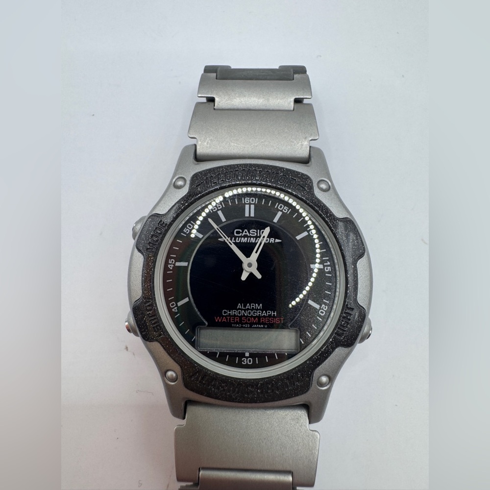 Casio Black and Silver Men's Watch - Picture 3 of 5